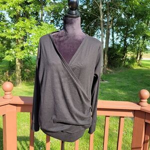Niashot Women's Black Long Sleeve Faux Wrap Side Button Top, sz Medium
